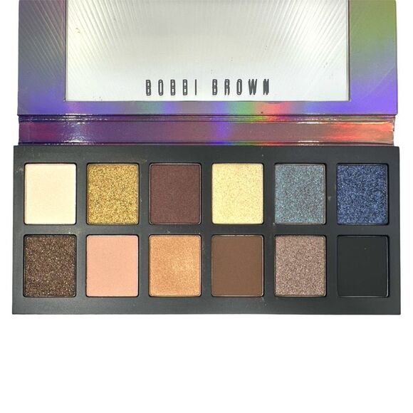Bobbi Brown In A Flash Limited Edition Eyeshadow Palette 0.06 oz / 1.7 g x 12 - Picture 3 of 6